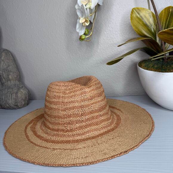 Free People Accessories - Free People hat woven boho beach dipped crown wide brim summer beach